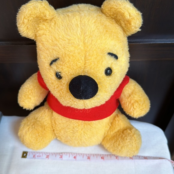 Vintage 1970s Sears Walt Disney Plush Stuffie Winnie The Pooh by GUND authentic - Picture 15 of 15